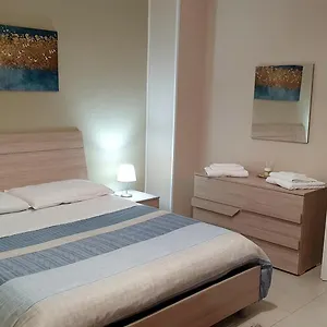 appartamento-serena.sicilyhotelsitaly.net/